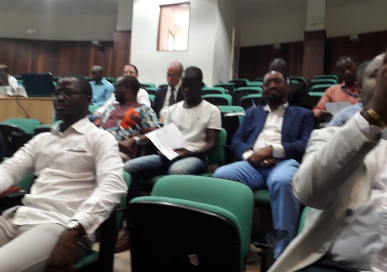 PHOTO-2018-12-19-07-08-14