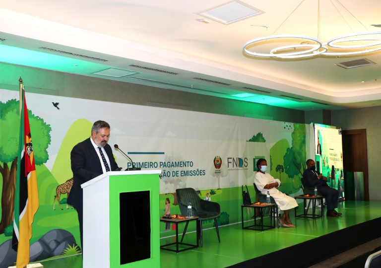 Moçambique recebe através da Parceria para o Fundo de Carbono Florestal (FCPF) USD 6,4 Milhões no âmbito do Pagamento pela redução de emissões de carbono